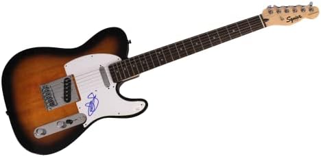 Satо Сатријани потпиша автограм со целосна големина Fender Telecaster Electric Guitar W/ James Spence JSA автентикација - не на оваа