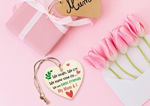 Дрвена висечка плоча во форма на срце - мама те сакам потпишуваат плакети - подарок за Денот на мајката за мајка, свекрва - дрво